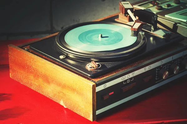 Widok Zbliżenie Oldschool Vintage Vinyl Player — Zdjęcie stockowe