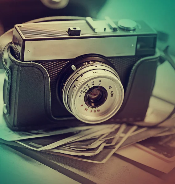 Vintage Fotoğraf Makinesi Seçici Odak Portre Görünümü — Stok fotoğraf