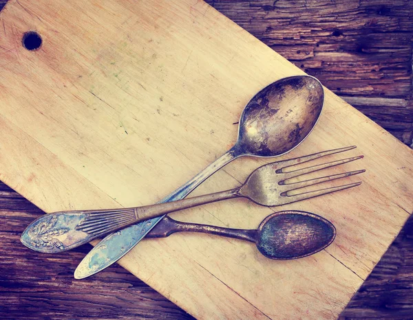 Cubertería Antigua Vintage Sobre Tabla Madera — Foto de Stock