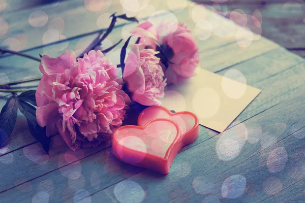Крупним Планом Вид Півонії Квіти Серця Запрошення День Святого Валентина — стокове фото