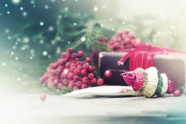 Close Vista Coloridas Decorações Natal Com Bagas Estilo Vintage Sobre — Fotografia de Stock