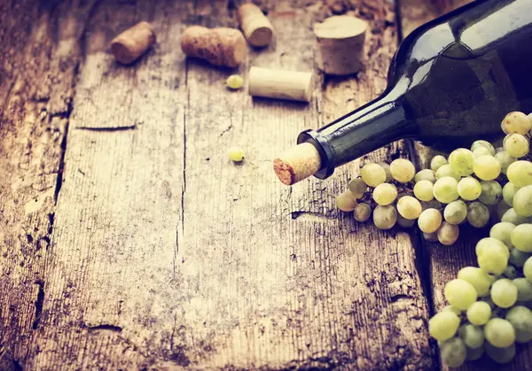 Bottle White Wine Grape Corks Wooden Table — Stock Photo, Image