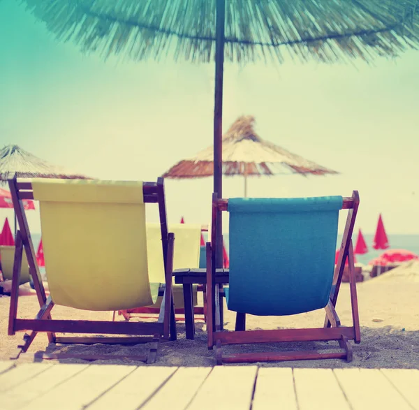 Fondo Vacaciones Verano Con Sillas Playa Costa Del Complejo — Foto de Stock