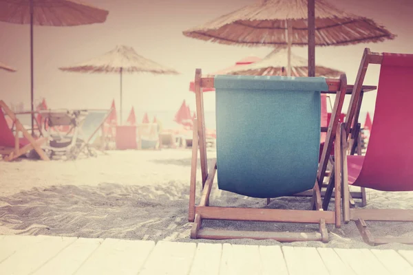 Summer Vacation Background Beach Chairs Resort Coast — Stock Photo, Image