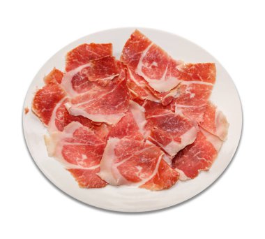 plaka ve beyaz arka plan üzerinde kuru tedavi Jambon dilimleri