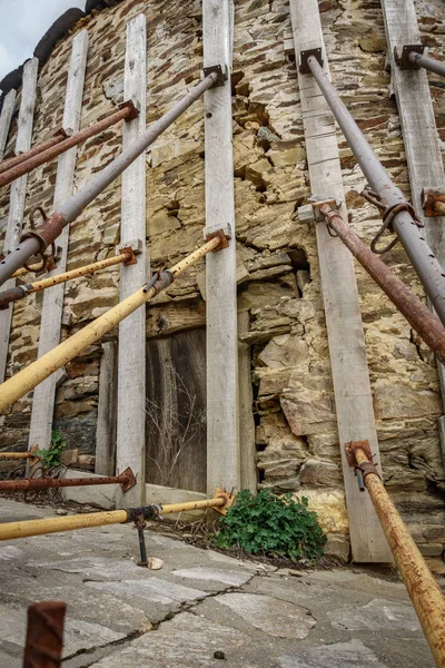 Struts na estrutura do edifício — Fotografia de Stock