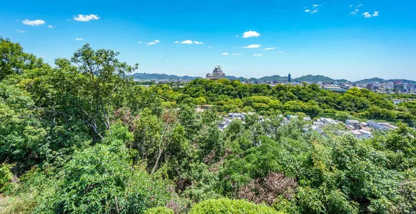 Himeji castle over the city — Stock Photo, Image