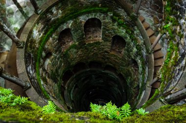 Kabul töreni de derin görünümü