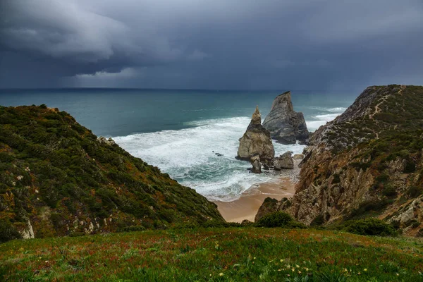 Burza nad Praia da Ursa — Zdjęcie stockowe