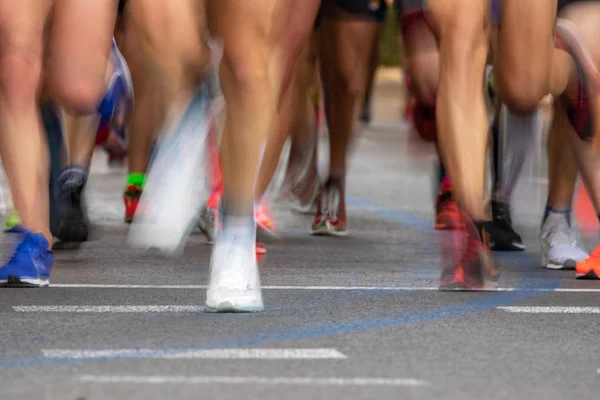 Runner bacaklar açık görünüm bulanık hareket — Stok fotoğraf