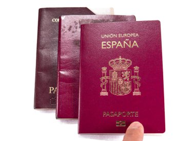 Parmak pointint eski üzerinde'deki yeni İspanyol pasaportu olanlar süresi doldu