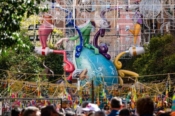 Falla, blurred people and firecrackers in Valencia — Stock Photo, Image