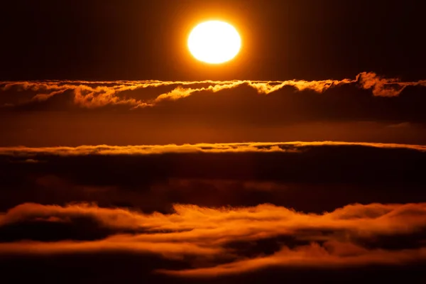 Sun and clouds at sunset, aerial view — Stock Photo, Image