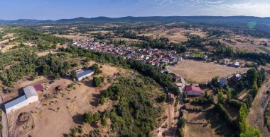 Pobladura de Aliste köyünün panoramik havadan görünümü, Zamora