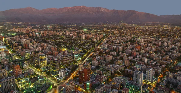 산티아고 데 칠레 도시 일몰의 파노라마 전망 — 스톡 사진