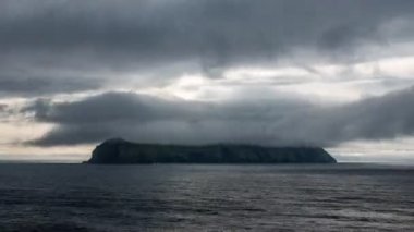 Cloudscape, Faroe Adaları ile Mykines ada zaman atlamalı