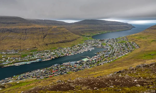 Ultra long exposure of Klaksvik city, Faroe Islands, Denmark — Stock Photo, Image