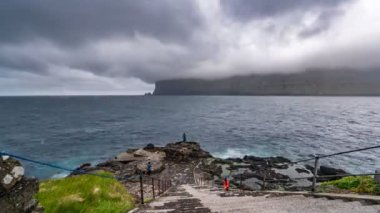 Faroe Adaları kıyı şeridi inanılmaz zaman atlamalı