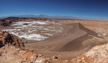 Atacama Büyük kumul ve Mars Vadisi