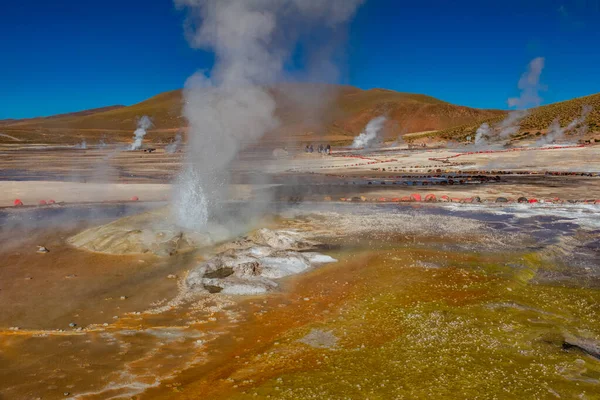 Részletes kilátás El Tatio gejzír Atacama — Stock Fotó