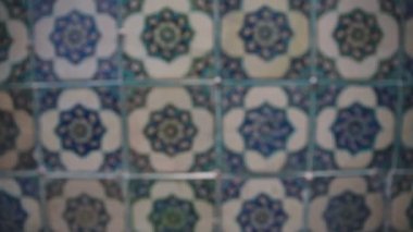 Fayansa yaklaşılıyor