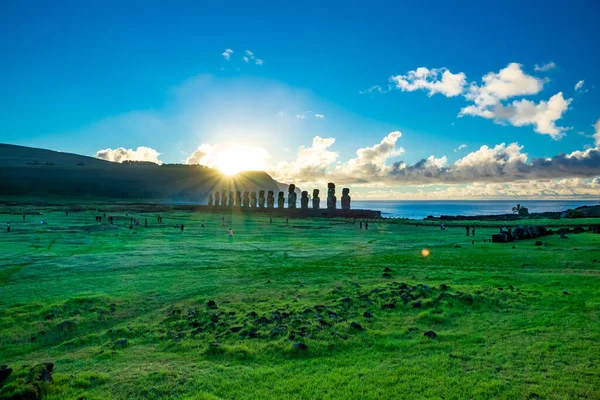 Vroeg in de ochtend in Ahu Tongariki — Stockfoto