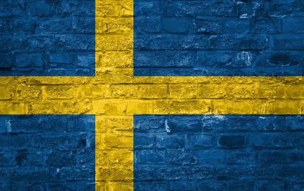 Σημαία Της Σουηδίας Πέρα Από Ένα Παλιό Τούβλο Τοίχο Υπόβαθρο — Φωτογραφία Αρχείου