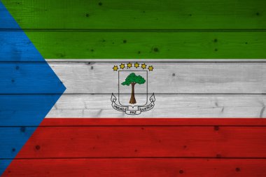 Ekvator Ginesi bayrağı ahşap arka plan, yüzey üzerinde. Ahşap duvar, plakalar. Ulusal bayrak