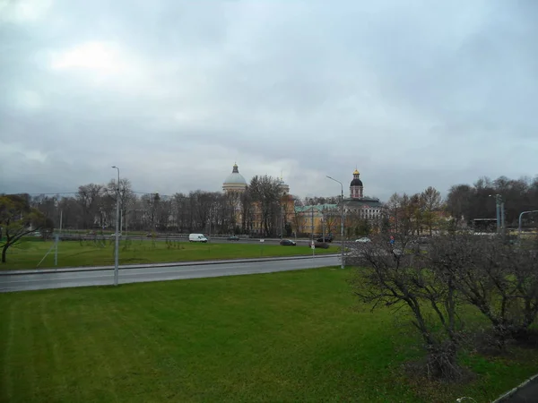 Düsterer Himmel Über Alexander Nevsky Lavra Petersburg — Stockfoto