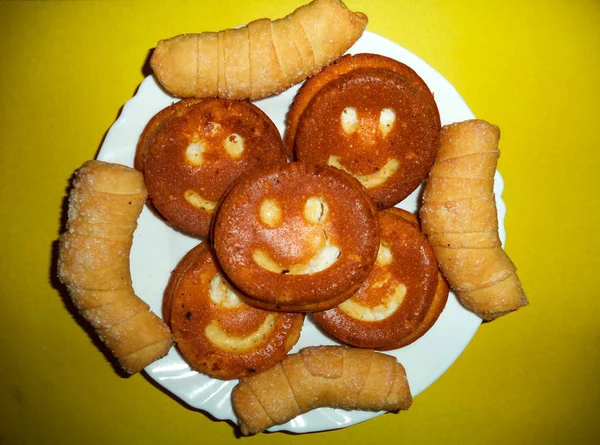 Frische Süße Muffins Bagels Und Brötchen — Stockfoto