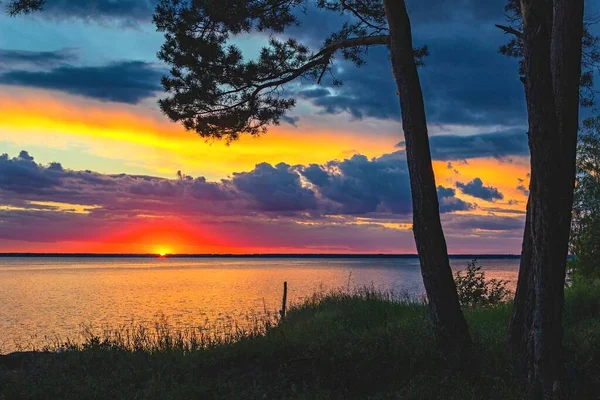 Sunset Cloudy Sky Lake — Stock Photo, Image