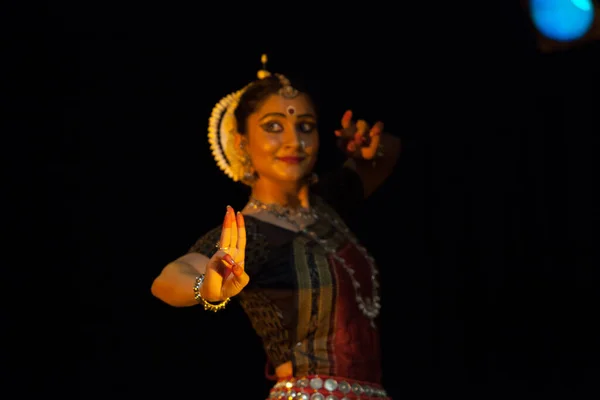 Odissi Altamente Talentoso Executa Odissi Outubro 2018 Bharatiya Vidhya Bhavan — Fotografia de Stock