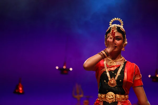 Aralık 2016 Bengaluru Daki Sevasadan Hall Düzenlenen Bharatnatyam Resital Etkinliğinde — Stok fotoğraf