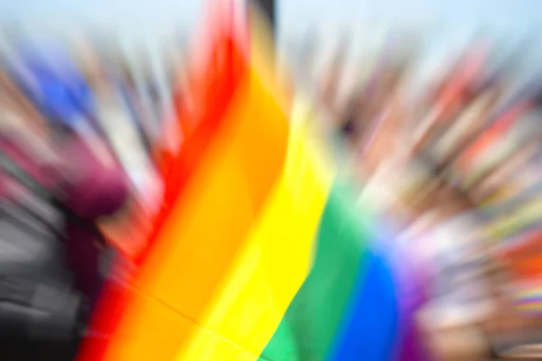 Gay Regenboogvlag, abstracte Bewegingsvervaging effect. — Stockfoto