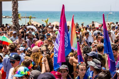 TEL AVIV, ISRAEL- 8 Haziran 2018: Tel Aviv 'de Gay Onur Yürüyüşü, İsrail