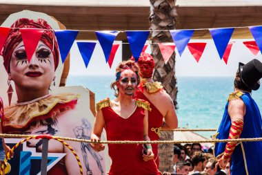 TEL AVIV, ISRAEL- 8 Haziran 2018: Tel Aviv 'de Gay Onur Yürüyüşü, İsrail