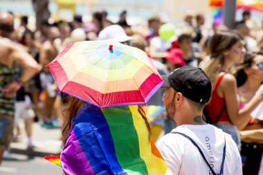 TEL AVIV, ISRAEL- 8 Haziran 2018: Tel Aviv 'de Gay Onur Yürüyüşü, İsrail