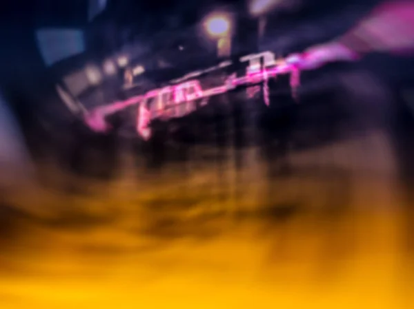 Absztrakt motion blur effekt. A fények az utcán. Nézd az autó — Stock Fotó