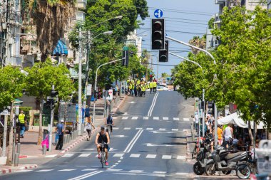 TEL AVIV, ISRAEL- 8 Haziran 2018: Tel Aviv 'de Gay Onur Yürüyüşü, İsrail.