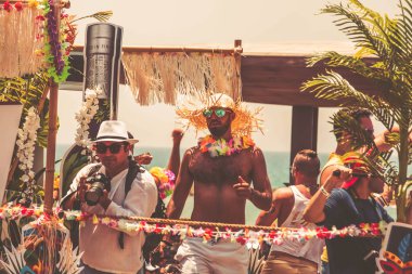 TEL AVIV, ISRAEL- 8 Haziran 2018: Tel Aviv 'de Gay Onur Yürüyüşü, İsrail