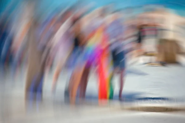 Parada Orgulho gay em Tel Aviv, efeito borrão movimento abstrato . — Fotografia de Stock