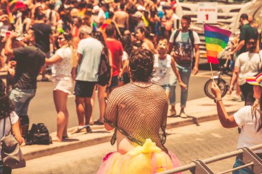 TEL AVIV, ISRAEL- 8 Haziran 2018: Tel Aviv 'de Gay Onur Yürüyüşü, İsrail