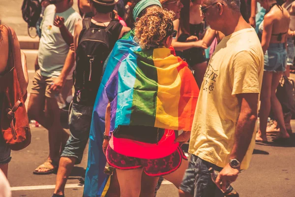 TEL AVIV, ISRAEL- 8 Haziran 2018: Tel Aviv 'de Gay Onur Yürüyüşü, İsrail