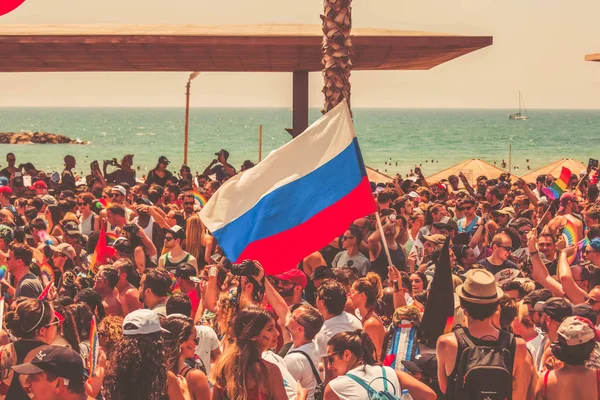 TEL AVIV, ISRAEL- 8 Haziran 2018: Tel Aviv 'de Gay Onur Yürüyüşü, İsrail.