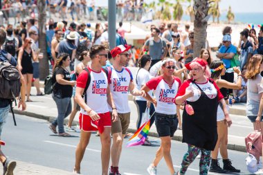 TEL AVIV, ISRAEL- 8 Haziran 2018: Tel Aviv 'de Gay Onur Yürüyüşü, İsrail.