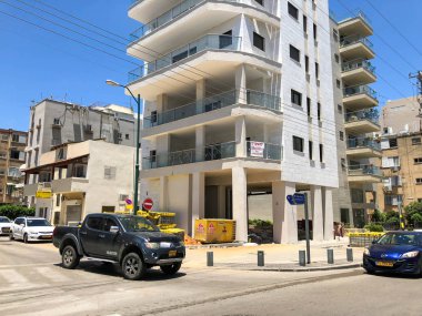 Rishon Le Zion, İsrail-18 Haziran 2018: yüksek konut bina Rishon Le Zion, İsrail.