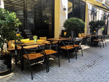 Açık hava kafeleri Shardeni Street Old Town Tiflis, Gürcistan.