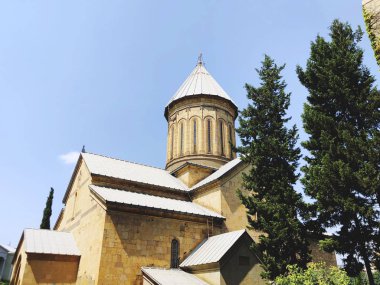 Dormition 'un Sioni Katedrali, Gürcistan' ın Tiflis kentindeki bir Gürcü Ortodoks katedralidir..