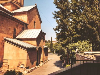 Dormition 'un Sioni Katedrali, Gürcistan' ın Tiflis kentindeki bir Gürcü Ortodoks katedralidir..