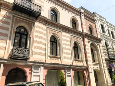 Tiflis, Gürcistan eski belediye binasının binanın cephe görünümü